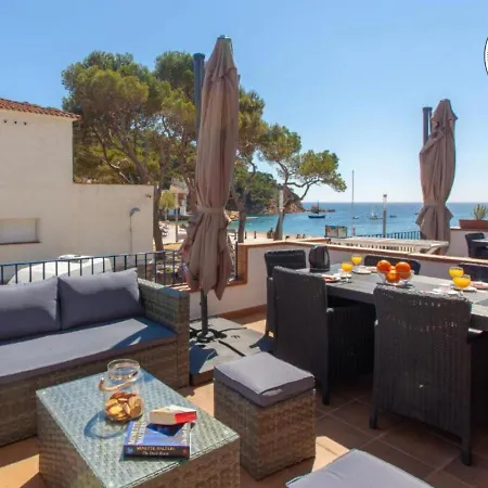 Gala 1 Apartment